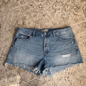 Madewell— The Curvy Brynn Shorts